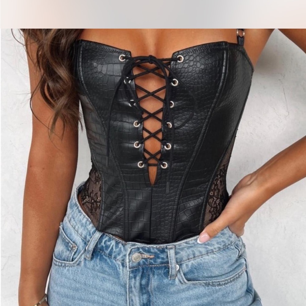 White fox Black Lace-Up Corset Top